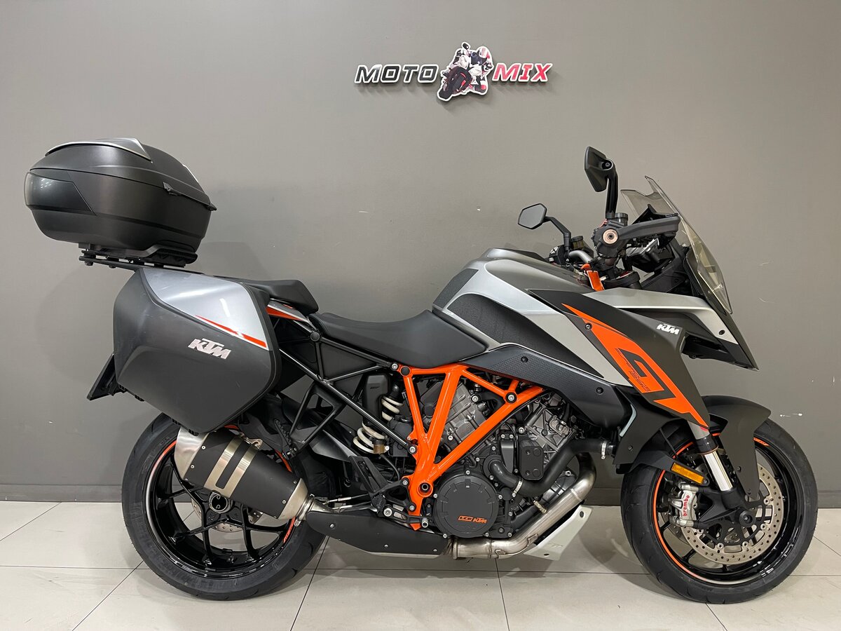 KTM 1290 Super Duke GT