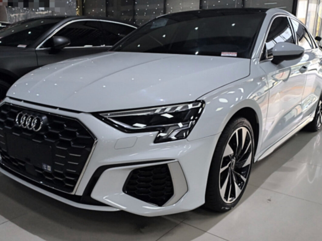 Audi A3 35 TFSI IV (8Y)
