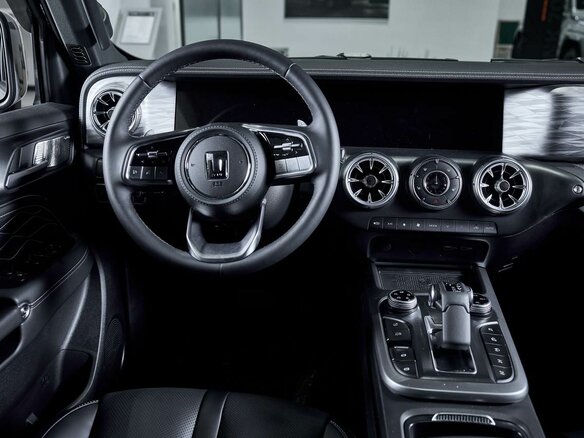 2025 Tank 300 I, серый, 5049000 рублей - вид 17