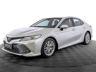 2021 Toyota Camry VIII (XV70), белый, 3915000 рублей, вид 1