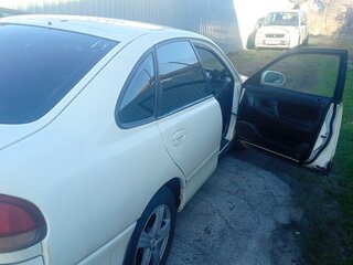 1996 Mazda 626 IV (GE), белый, 90000 рублей, вид 2