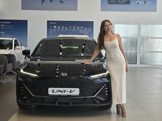 2025 Changan UNI-V I, чёрный, 3429900 рублей, вид 1
