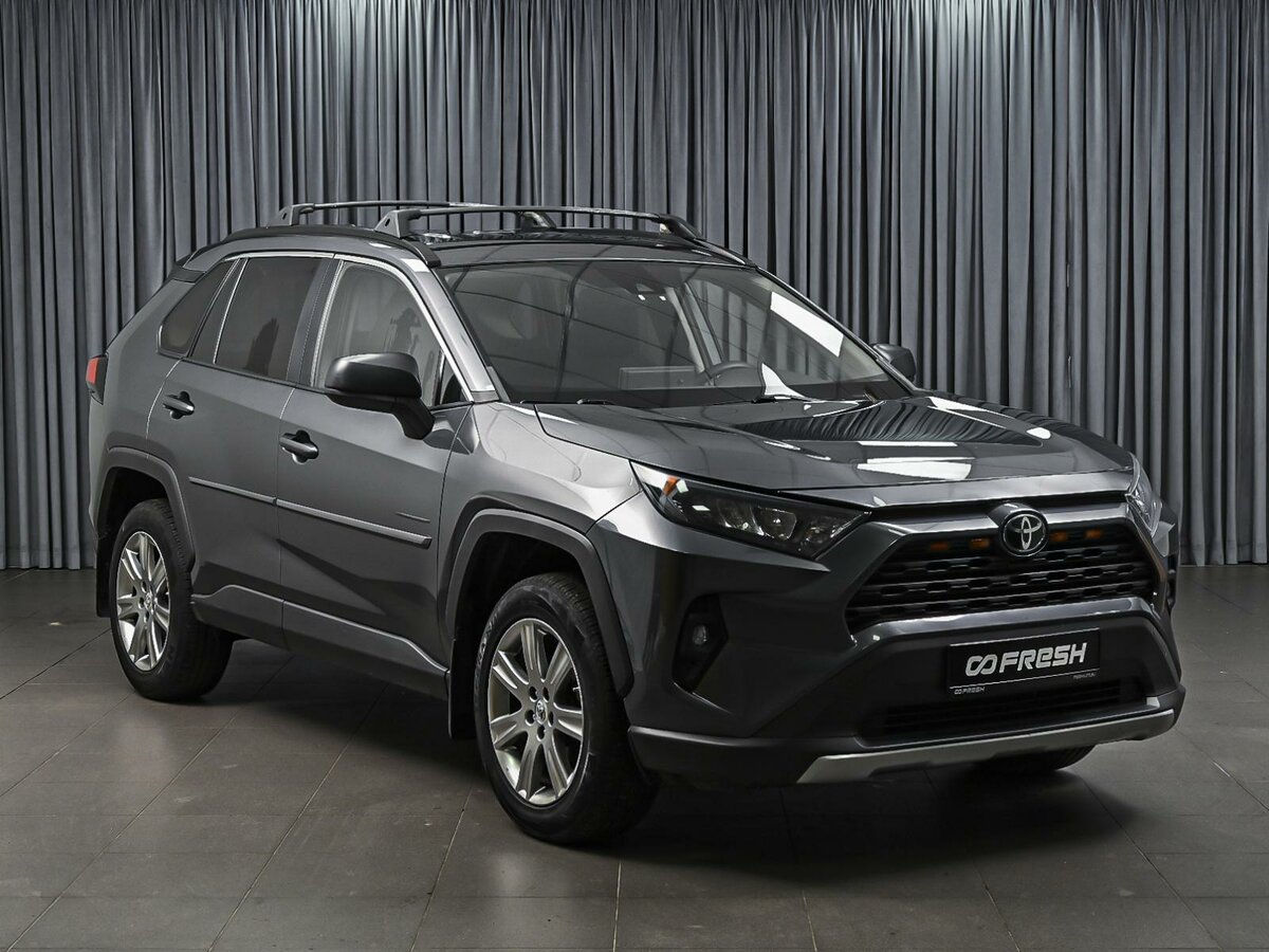 Toyota RAV4 V (XA50)