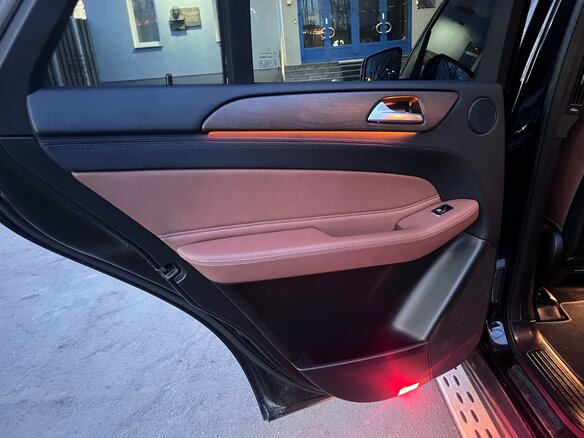 2015 Mercedes-Benz GLE 300 I (W166), чёрный, 3500000 рублей - вид 22