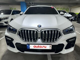 2021 BMW X6 40i III (G06), белый, 9090000 рублей, вид 2