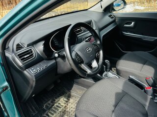 2011 Kia Rio 4-speed III, зелёный, 640000 рублей, вид 1