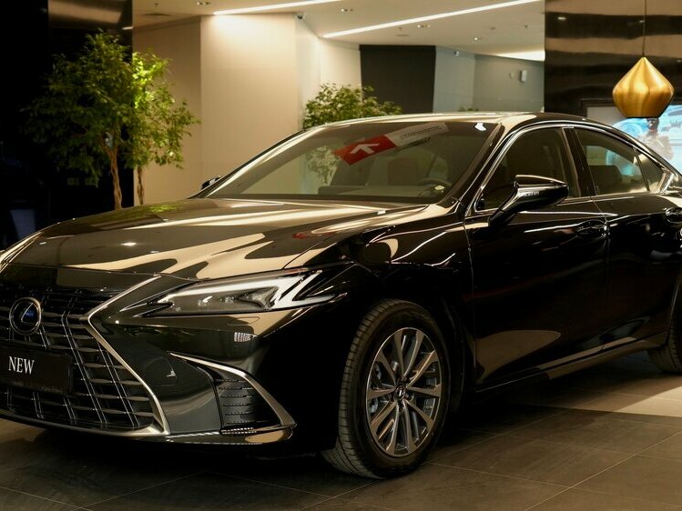 Lexus ES VII Рестайлинг 2