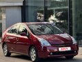 2005 Toyota Prius II Рестайлинг (XW20), красный, 630000 рублей - вид 2
