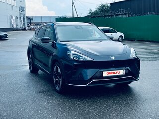 2023 Arcfox Alpha T 94.5 kWh, чёрный, 3955555 рублей, вид 2