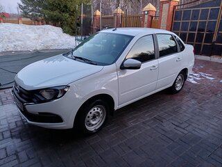 2024 Lada (ВАЗ) Granta I Рестайлинг, белый, 700000 рублей, вид 2