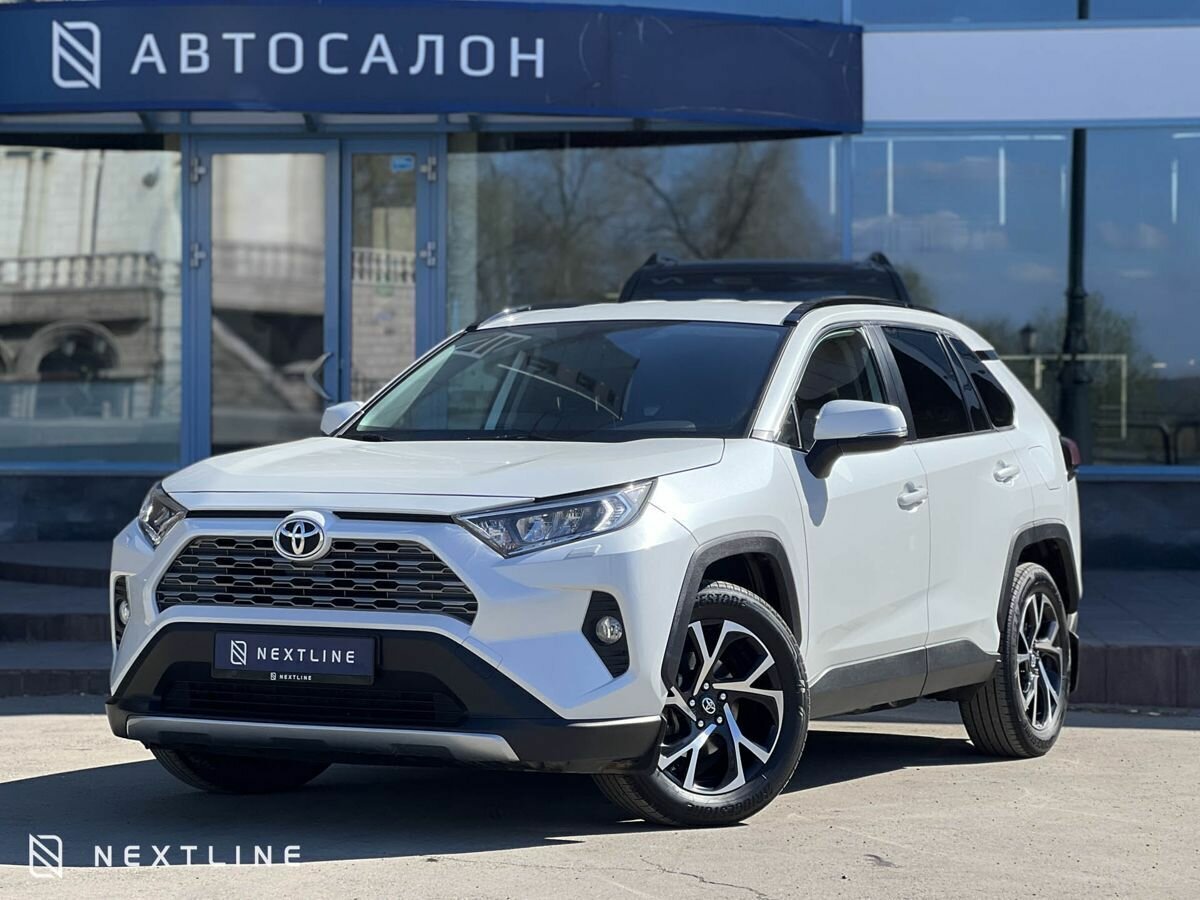 Toyota RAV4 V (XA50)