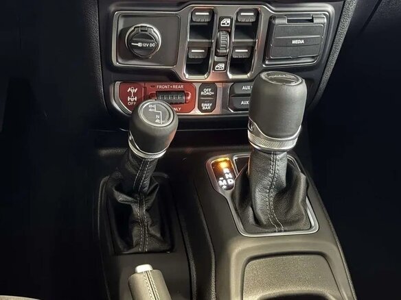 2026 Jeep Gladiator II (JT) Рестайлинг, зелёный, 7420000 рублей - вид 19
