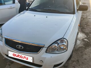 2017 Lada (ВАЗ) Priora I Рестайлинг, белый, 450000 рублей, вид 1