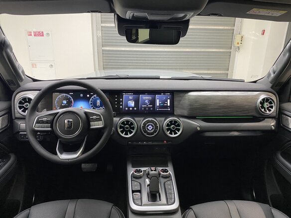 2025 Tank 300 I, серый, 5149000 рублей - вид 6