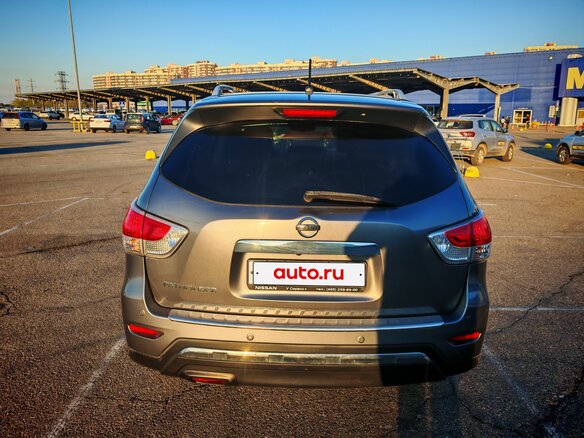 2014 Nissan Pathfinder IV, серый, 1450000 рублей - вид 2