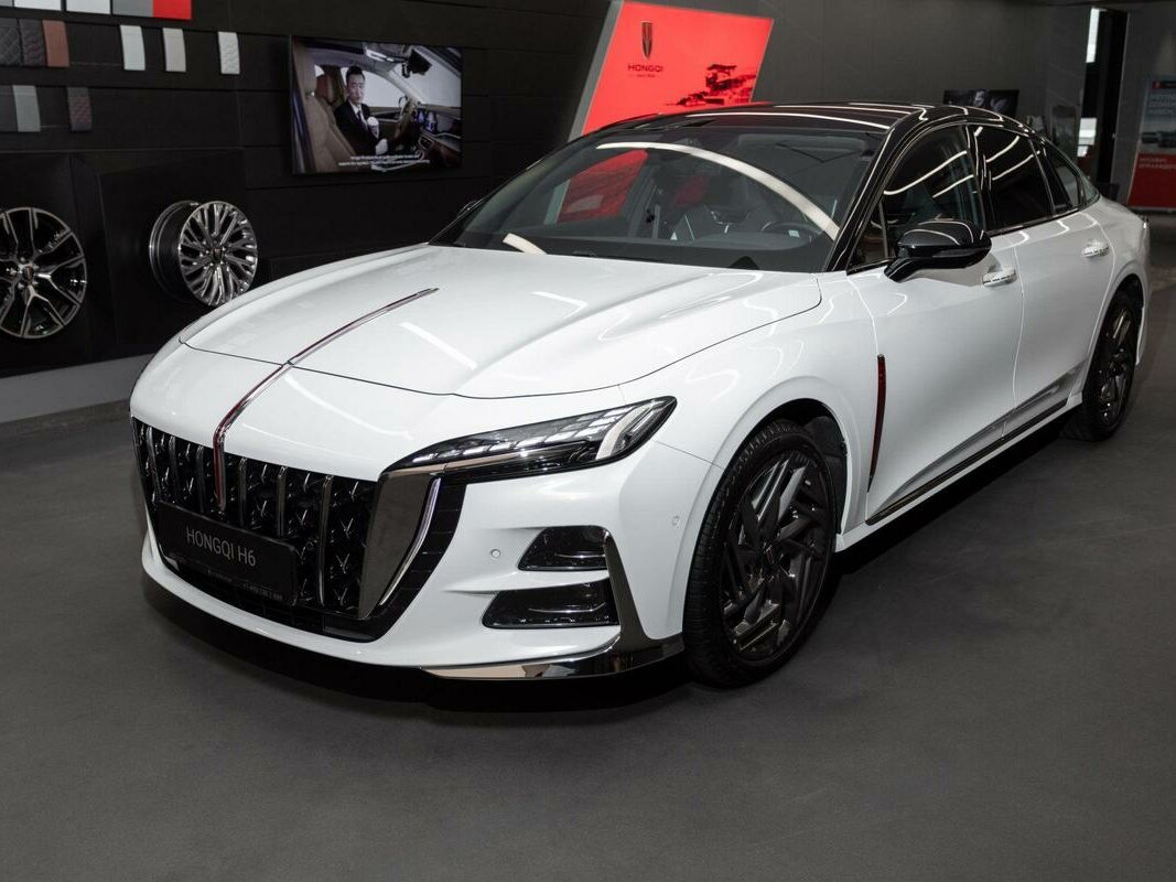 Hongqi H6