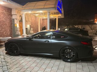 2021 BMW 8 серии 840i xDrive II (G14/G15/G16), чёрный, 7800000 рублей, вид 1