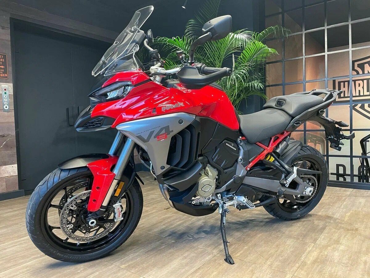 Ducati Multistrada V4