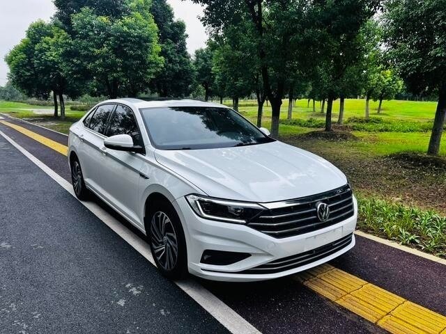 Volkswagen Sagitar III