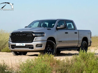 2025 Ram 1500 Crew Cab V Рестайлинг, серебристый, 6790000 рублей, вид 1
