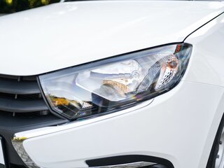 2025 Lada (ВАЗ) Granta I Рестайлинг, белый, 1068000 рублей, вид 4