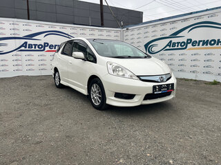 2011 Honda Fit Shuttle I, белый, 899000 рублей, вид 1
