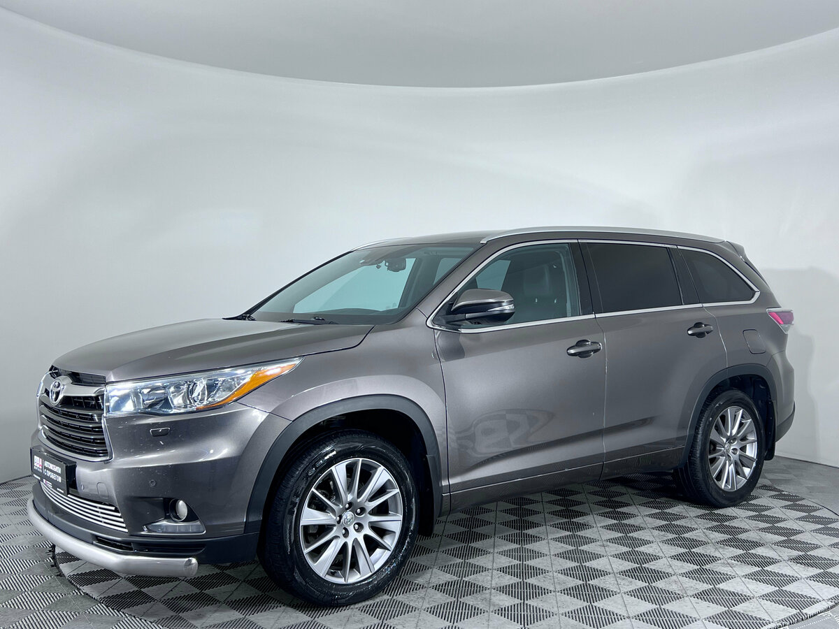 Toyota Highlander III (XU50)