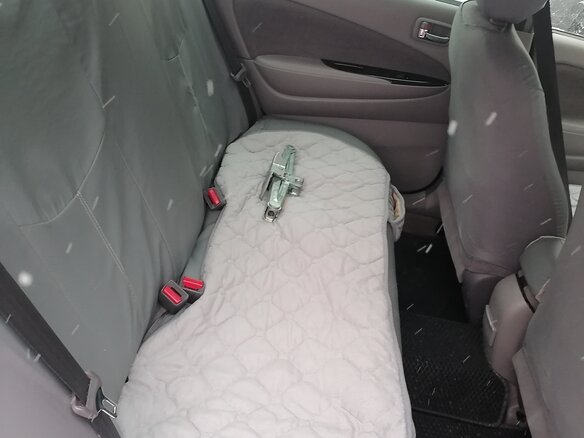 2001 Toyota Prius I Рестайлинг (XW10), пурпурный, 415000 рублей - вид 11