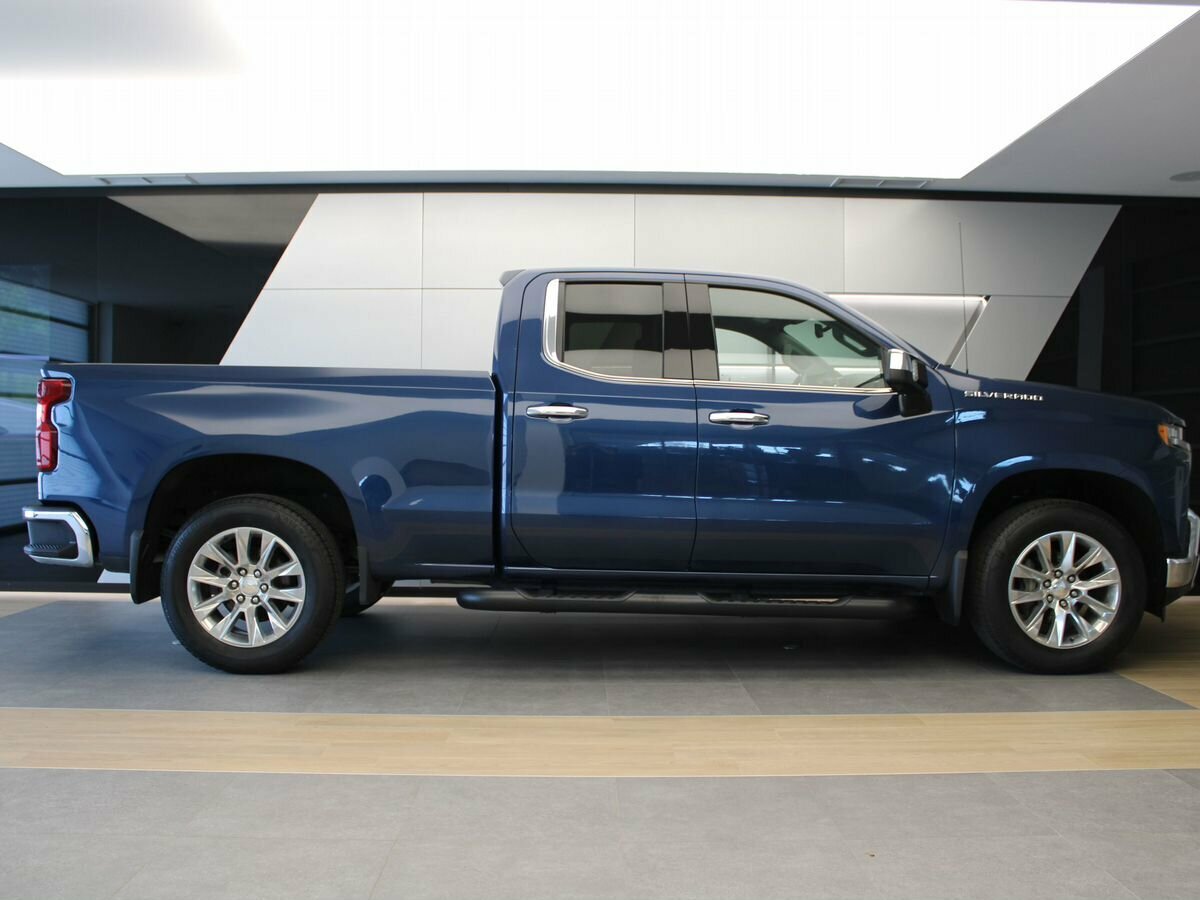 Chevrolet Silverado Crew Cab