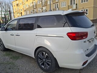 2019 Kia Carnival III, белый, 3300000 рублей, вид 1