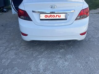 2011 Hyundai Solaris I, белый, 699000 рублей, вид 3
