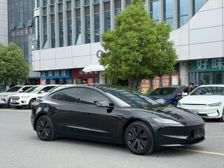2025 Tesla Model 3 I Рестайлинг, чёрный, 4700999 рублей, вид 2
