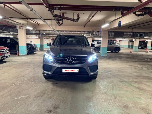 2017 Mercedes-Benz GLE 300 I (W166), серый, 3700000 рублей - вид 1