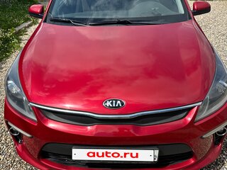 2017 Kia Rio IV, красный, 1400000 рублей, вид 4