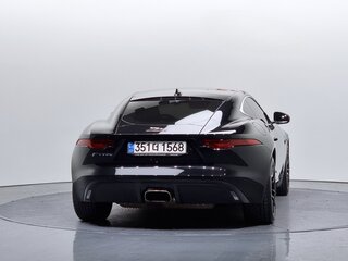 2023 Jaguar F-Type I Рестайлинг 2, чёрный, 5700000 рублей, вид 4