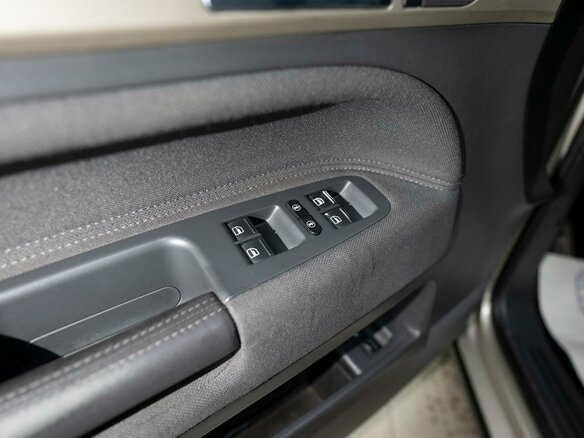 2008 Volkswagen Touareg I Рестайлинг, бежевый, 999000 рублей - вид 7