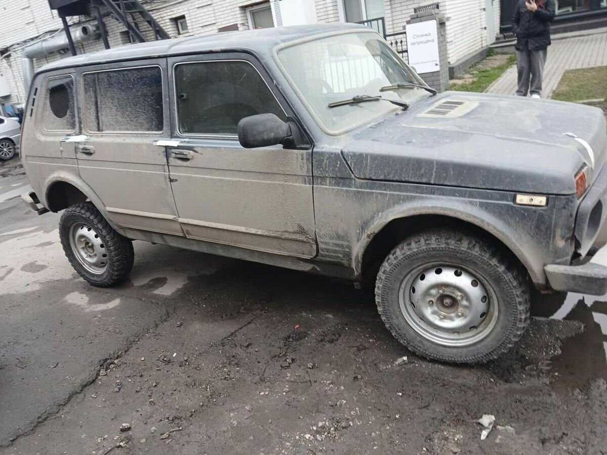 Lada (ВАЗ) 2131 (4x4) I