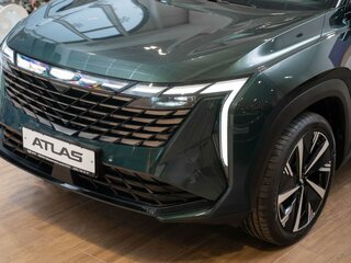 2026 Geely Atlas II, зелёный, 4224990 рублей, вид 2
