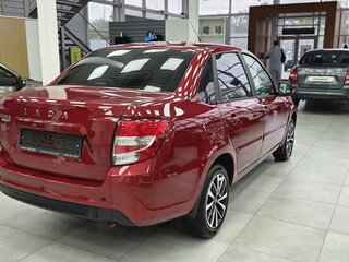 2025 Lada (ВАЗ) Granta I Рестайлинг, красный, 1230000 рублей, вид 4