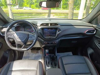 2021 Chevrolet TrailBlazer III, белый, 1800000 рублей, вид 5