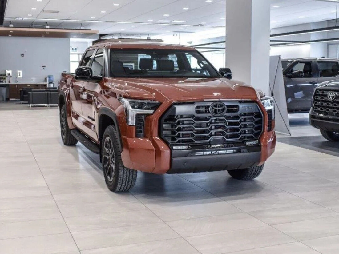 Toyota Tundra Crew Max CrewMax III