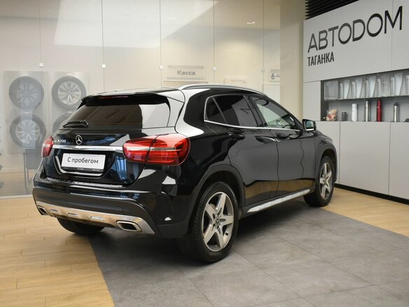 2017 Mercedes-Benz GLA 200 I (X156) Рестайлинг, чёрный, 2075000 рублей - вид 7