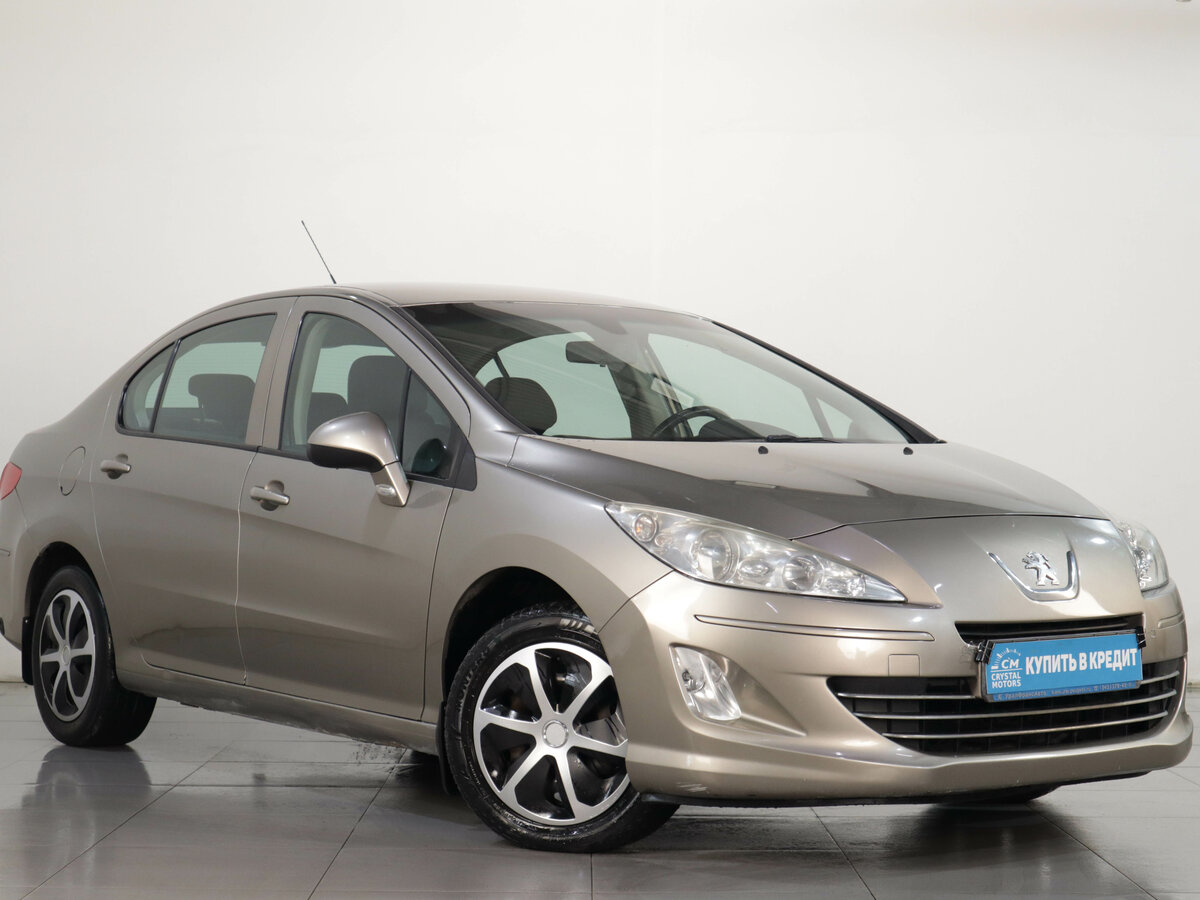 Peugeot 408 I