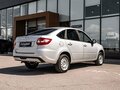 2026 Lada (ВАЗ) Granta I Рестайлинг, серебристый - вид 2