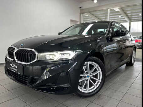 2022 BMW 3 серии 318i VII (G2x) Рестайлинг, чёрный, 3250915 рублей, вид 2