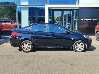 2014 Hyundai Solaris I, чёрный, 779000 рублей, вид 4