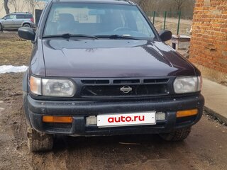 1998 Nissan Pathfinder II, пурпурный, 650000 рублей, вид 1