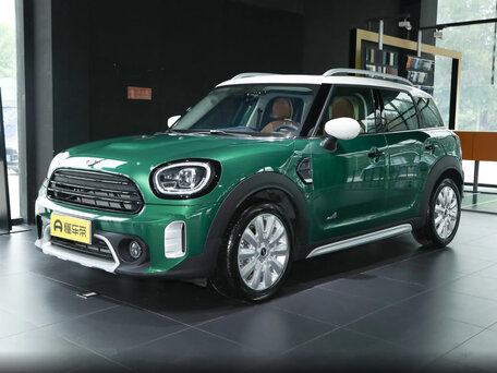 2023 Mini Countryman Cooper II Рестайлинг, зелёный, 3315000 рублей, вид 1