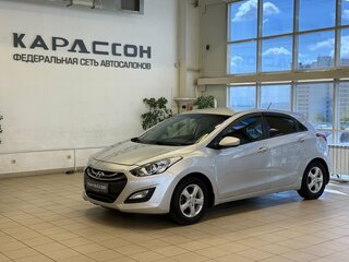 Hyundai i30 II