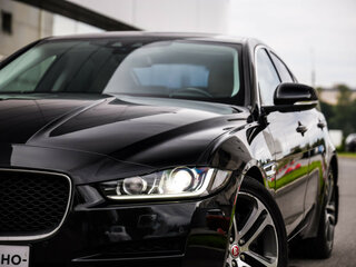 2017 Jaguar XE I, чёрный, 1850000 рублей, вид 2